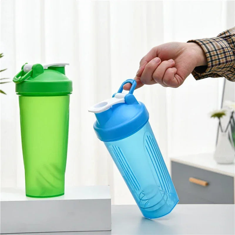 600ml Portable Protein Powder Shaker Bottle Leak Proof Water Bottle for Gym Fitness Training Sport Shaker Mixing Cup with Scale - Sagacia