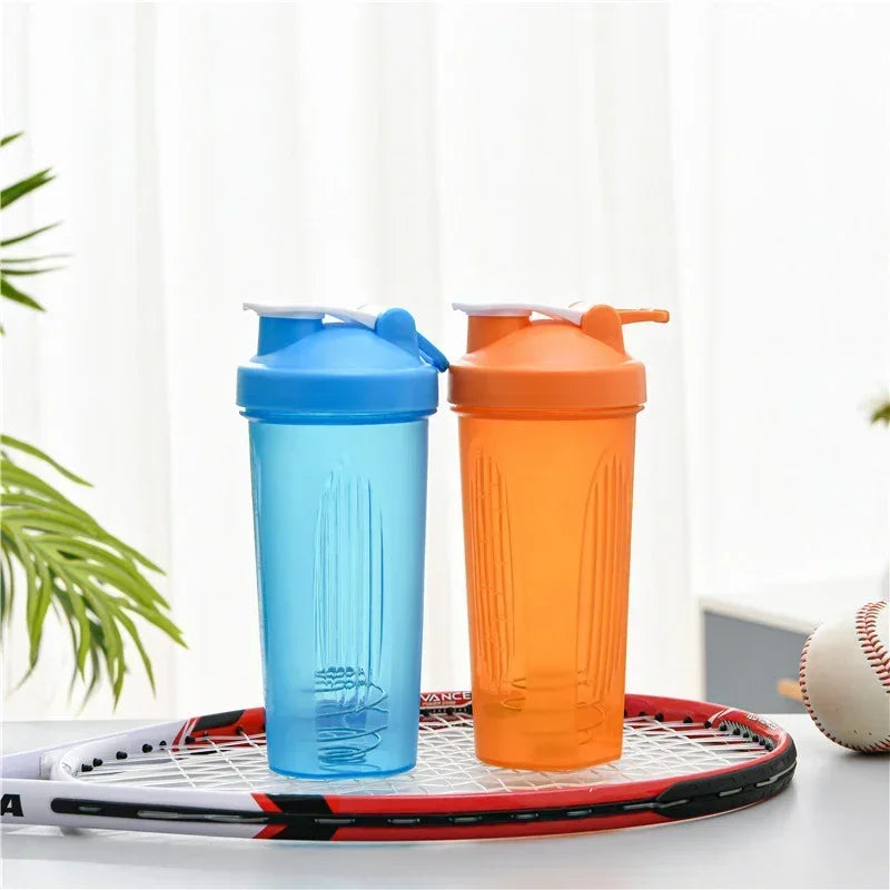600ml Portable Protein Powder Shaker Bottle Leak Proof Water Bottle for Gym Fitness Training Sport Shaker Mixing Cup with Scale - Sagacia